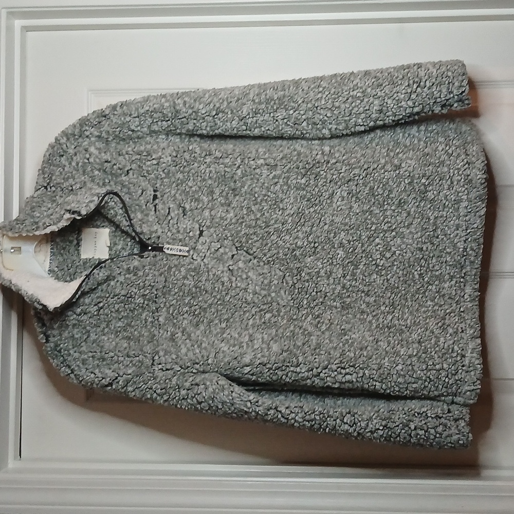 Copper key Faux Fur Sherpa Fleece Pullover Army Green Sweater, Pockets Size‎ M